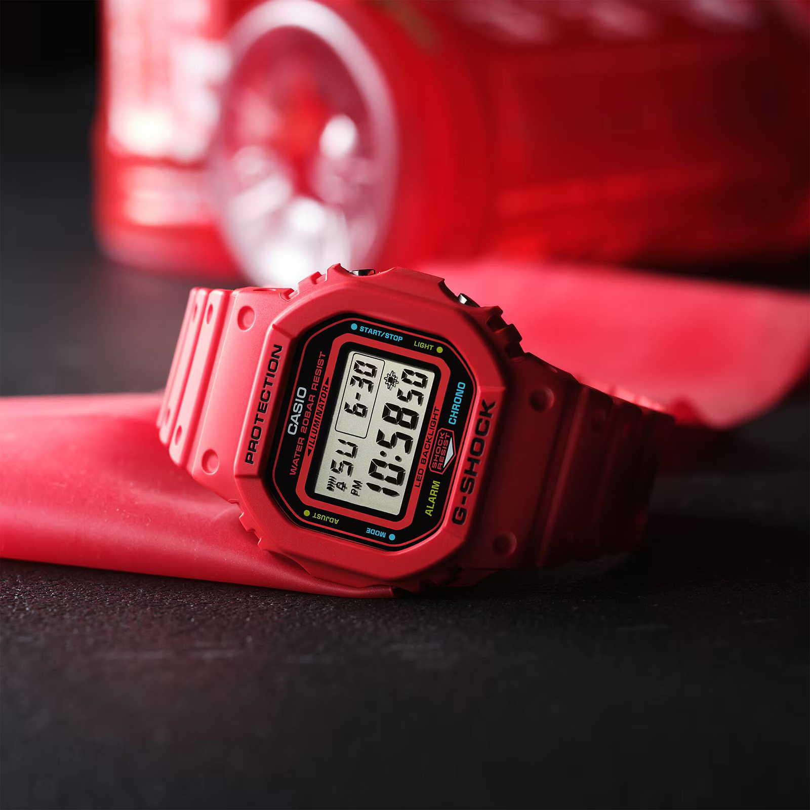 Reloj G-SHOCK DW-5600EP-4DR Resina Hombre Rojo